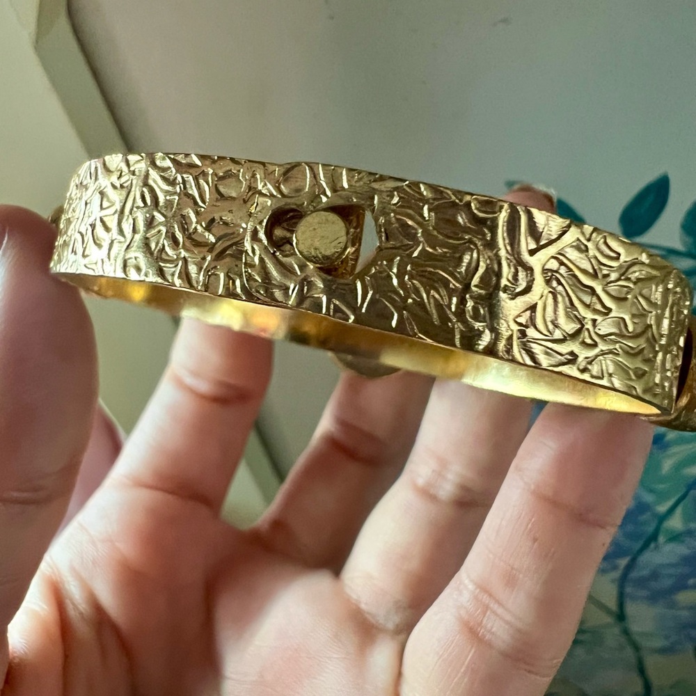 ✨ Golden Cuff with Semiprecious Stones – Artisan Turkish Design - Picture 9 of 15